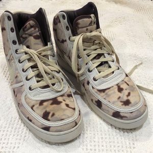 Nike men’s sneakers